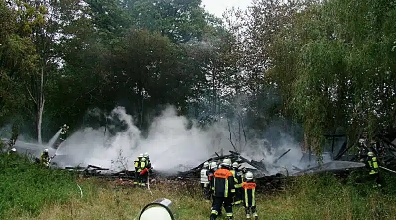 Am 27. August 2020 stand eine Feldscheune in Vollbrand.
