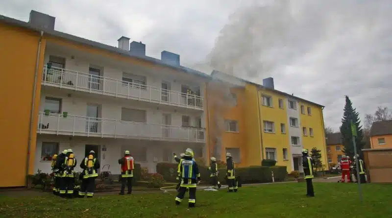 Gegen Mittag kam es am 26. November 2020 in Essen-Stoppenberg zu einem Brand im Keller eines Mehrfamilienhauses.