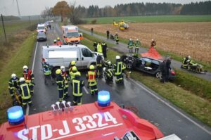 Am 15. November 2020 kam es zu einem schweren Verkehrsunfall während eines Überholmanövers auf der L 124.