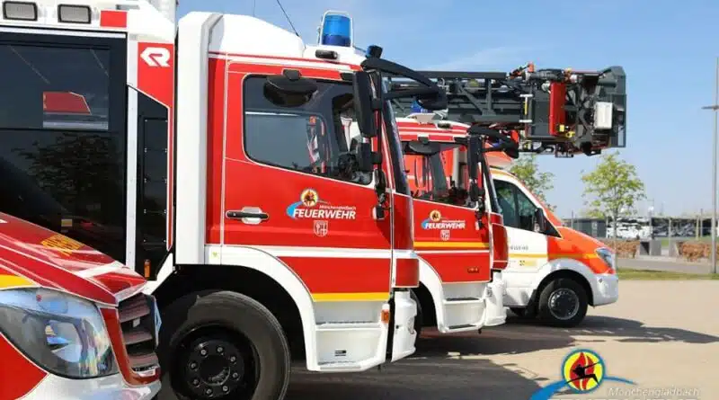 Überhitztes Wachs löste am Nachmittag des 2. Dezember 2020 einen Einsatz der Feuerwehr Mönchengladbach aus.
