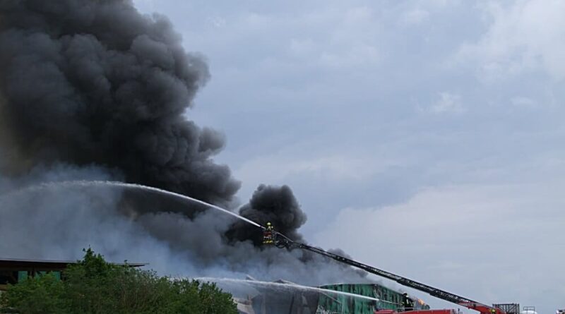 Zu einem Großbrand kam es am 13. Mai 2021 in Burgbernheim.