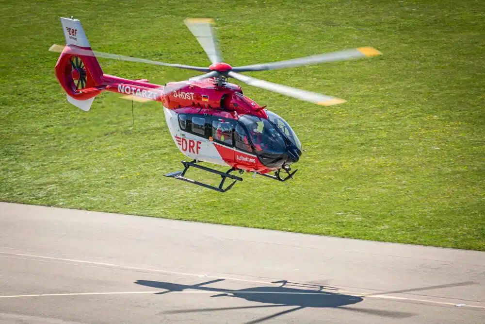 Die DRF hat ihren ersten Helikopter des Typs H145 auf einen Fünfblattrotor umgerüstet.