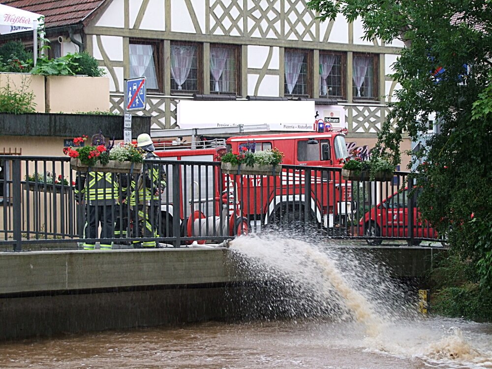 Am Freitag, den 9. Juli 2021 wurde in einigen nordbayerischen Landkreisen aufgrund der Regenmassen der Katastrophenfall ausgerufen.