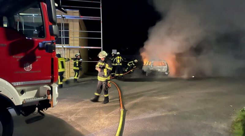 Zu zweiten Brandstiftung innerhalb von vier Tagen kam es in der Nacht vom 1. auf den 2. September 2021 bei der Löschgruppe Happerschoß der Freiwilligen Feuerwehr Hennef.