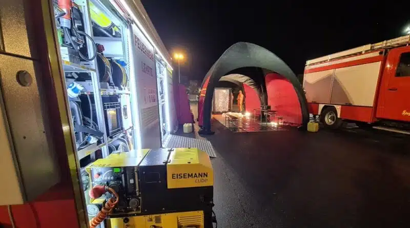 Ein Feuerlöscher löste bei dem Mitarbeiter eines Logistikunternehmens Augenreizungen und infolgedessen einen ABC-Einsatz in Lehrte aus.