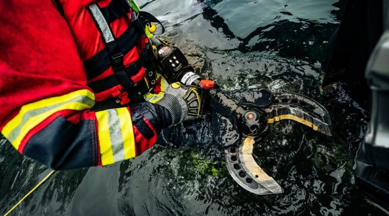 Für Extremsituationen: Mit wenigen Handgriffen können die SMART-FORCE-Geräte unterwasserfähig gemacht werden.