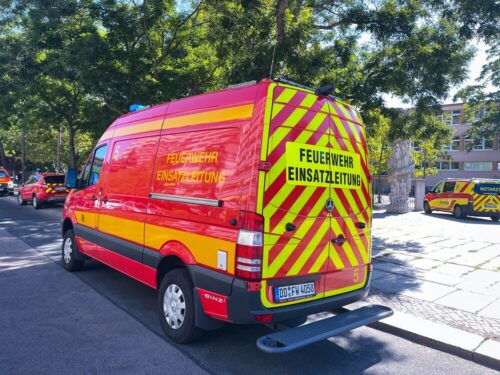 Unbekannte versprühten in der Oberschule Reizgas auf einer Toilette. Vier Schüler zwischen 15 und 17 Jahren wurden verletzt.