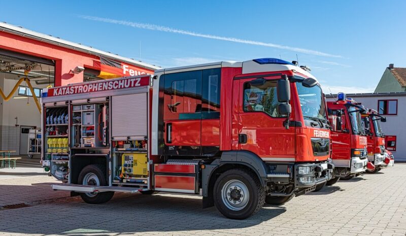 Solche Fahrzeuge sind im Merkblatt Feuerwehrfahrzeuge benannt