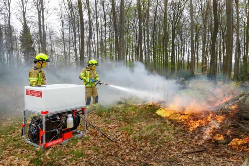 Klassisches Einsatzgebiet: Bei Bränden im Gelände kann FastAttack mobil genutzt werden. Foto: Meier-Brakenberg