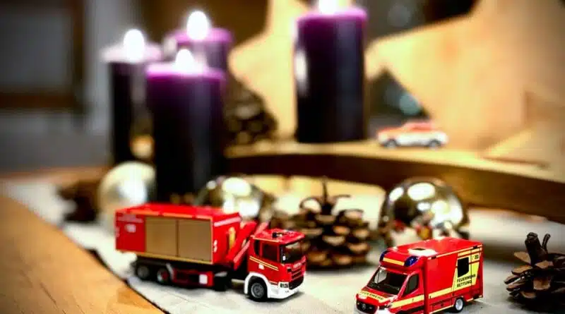 Weihnachtszeit ist brandgefährlich. Wir stellen wichtige Tipps für Sie vor.