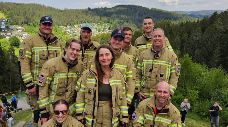 Ganz weit oben: Gemeinsam erzielten Einsatzkräfte der FW Konstanz Spitzenleistungen.