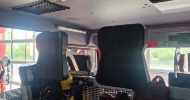 KLeines Gerät mit großem Potenzial für die SIcherheit: Rauchmelder im Einsatzfahrzeug der Feuerwehr Wriedel-Schatensen. Foto: Fw Wriederl-Schatensen
